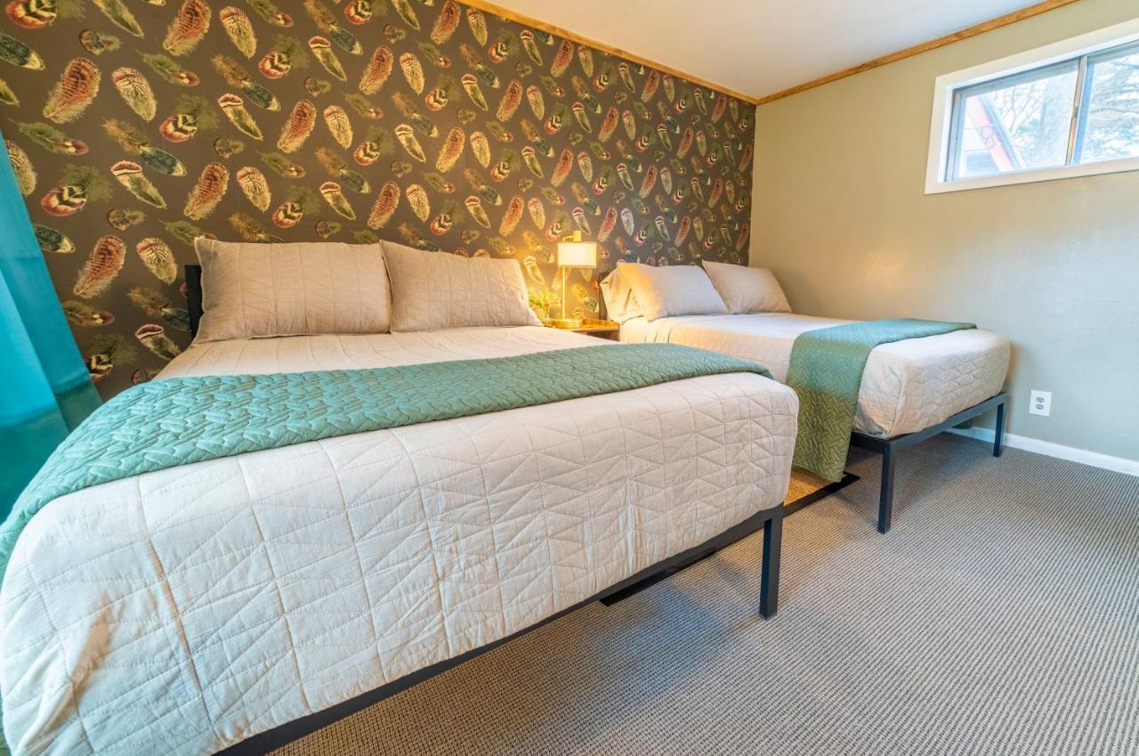 The Springs Motel New Ashford المظهر الخارجي الصورة
