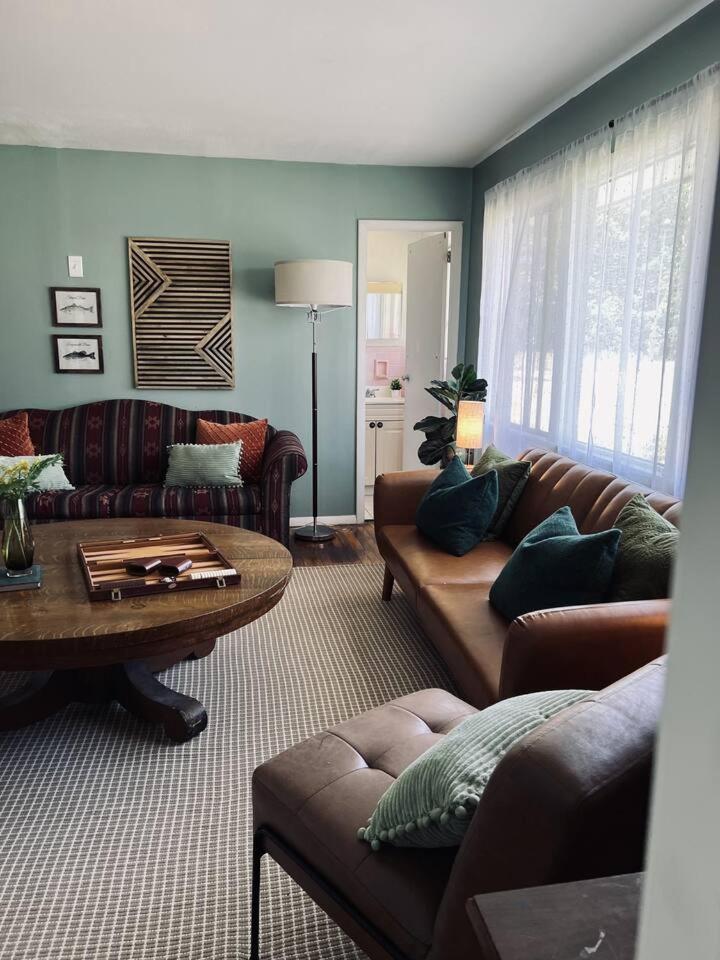 The Springs Motel New Ashford المظهر الخارجي الصورة