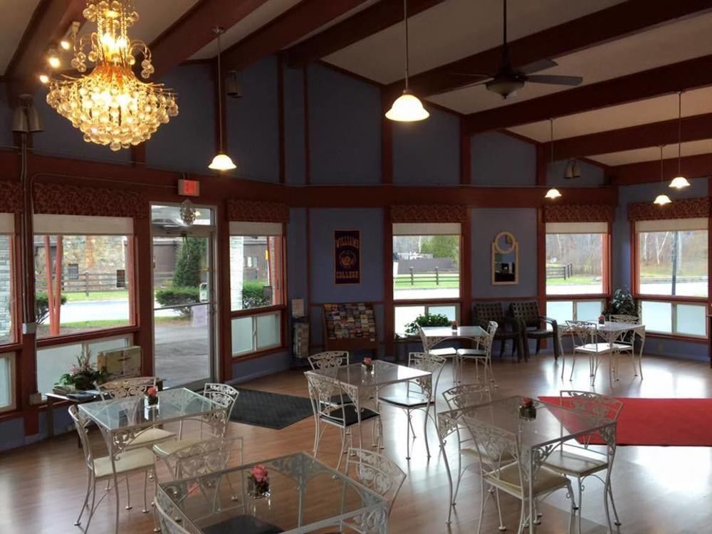 The Springs Motel New Ashford المظهر الخارجي الصورة